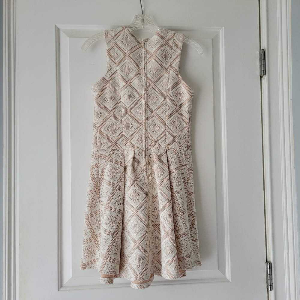 Summer White and Pink Sleeveless Mini Dress Small NWOT - Picture 3 of 5